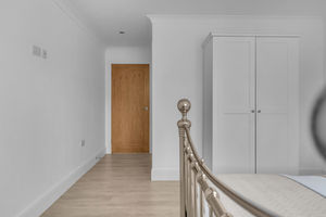 Photo 40- click for photo gallery